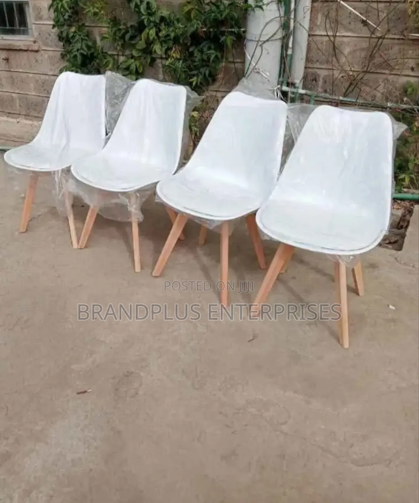 Padded Eames Chair