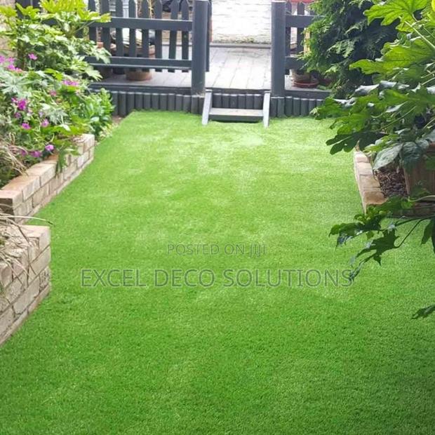 Artificial Turf-Safe, Soft Family-Friendly!