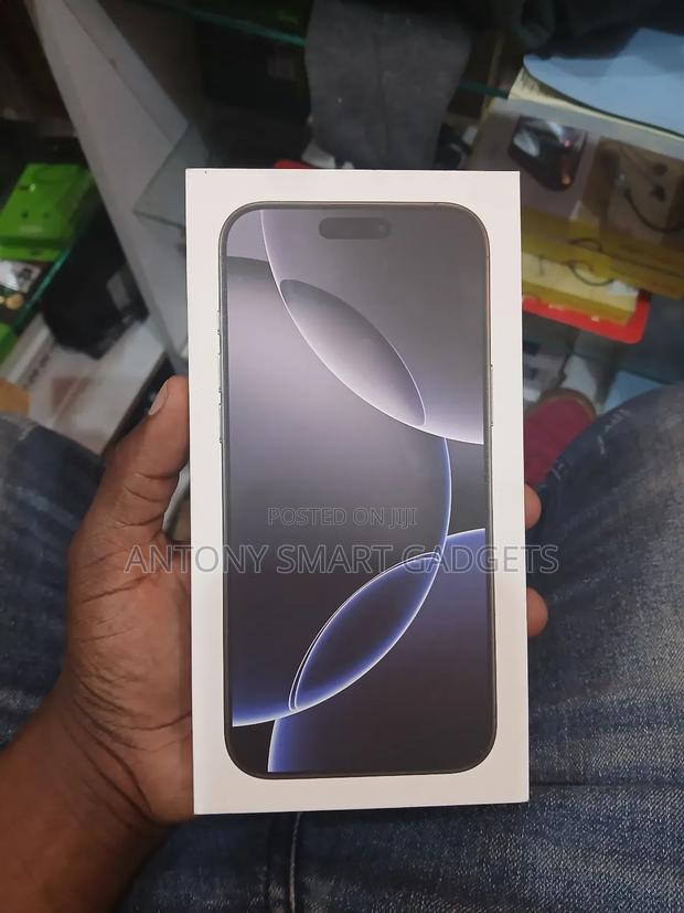 New Apple iPhone 16 Pro Max 512 GB Black - thumbnail 3