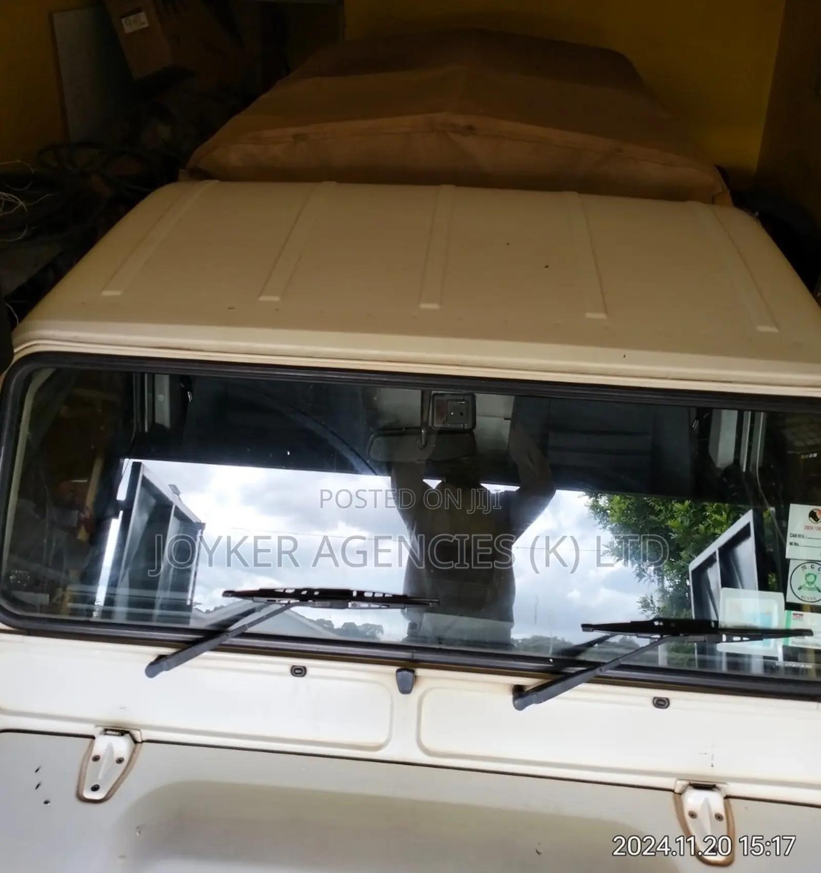 Land Rover Defender 2016 Beige