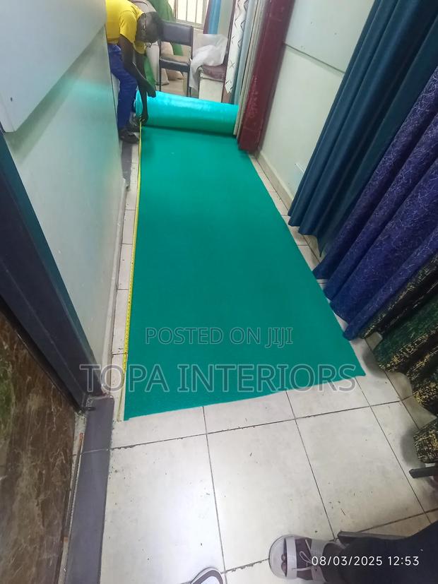 Non-Slip Outdoor Vinyl Loop Spaghetti Mats for Slippery Surfaces