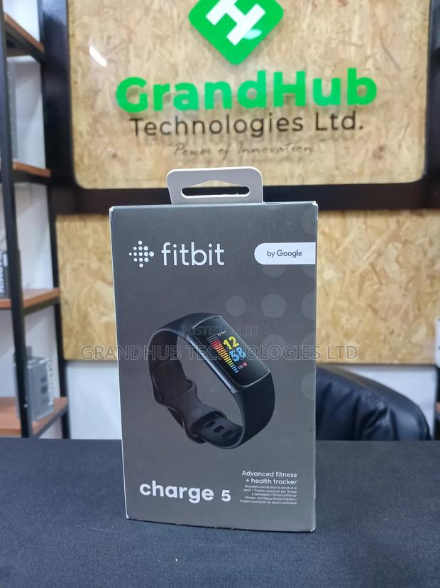 Fitbit Charge 5 Watch