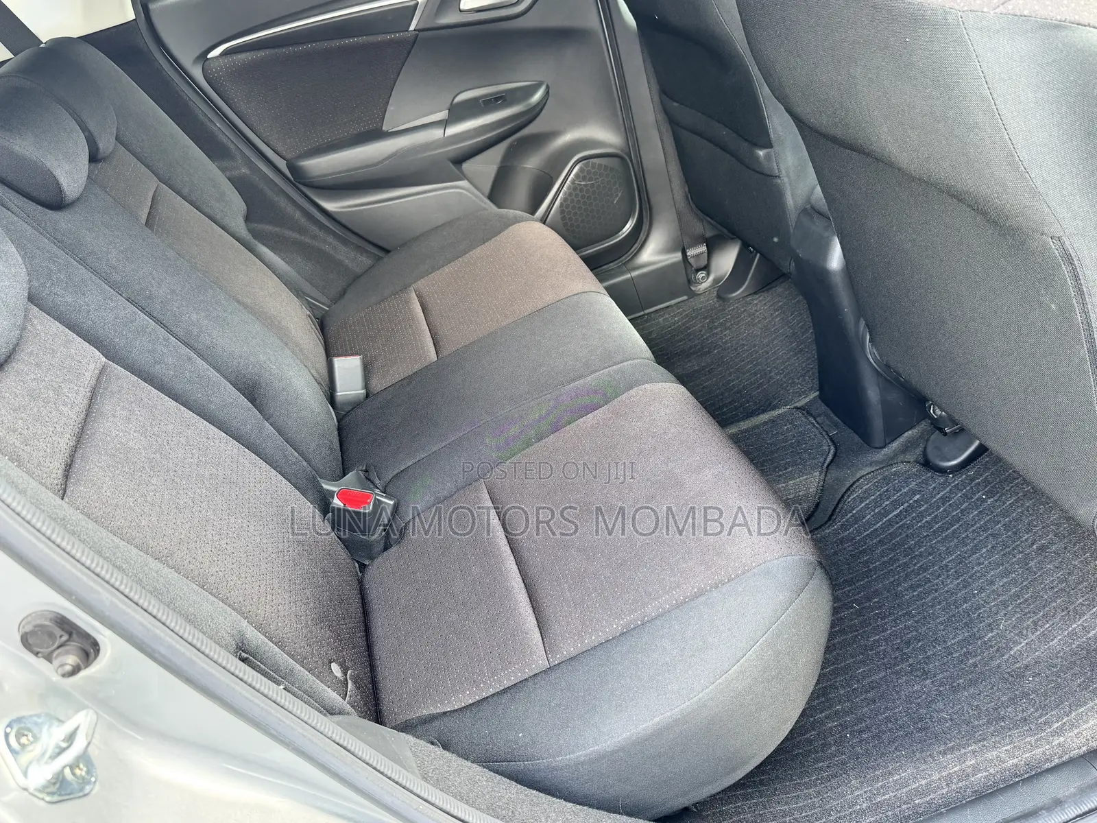 Honda Fit 2018 Silver