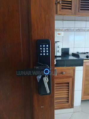 Smartlock Automatic Fingerprint and App Smartlocks - thumbnail 2