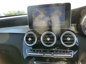 Mercedes-Benz GLC-Class 2018 Silver