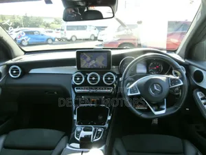 Mercedes-Benz GLC-Class 2018 Silver