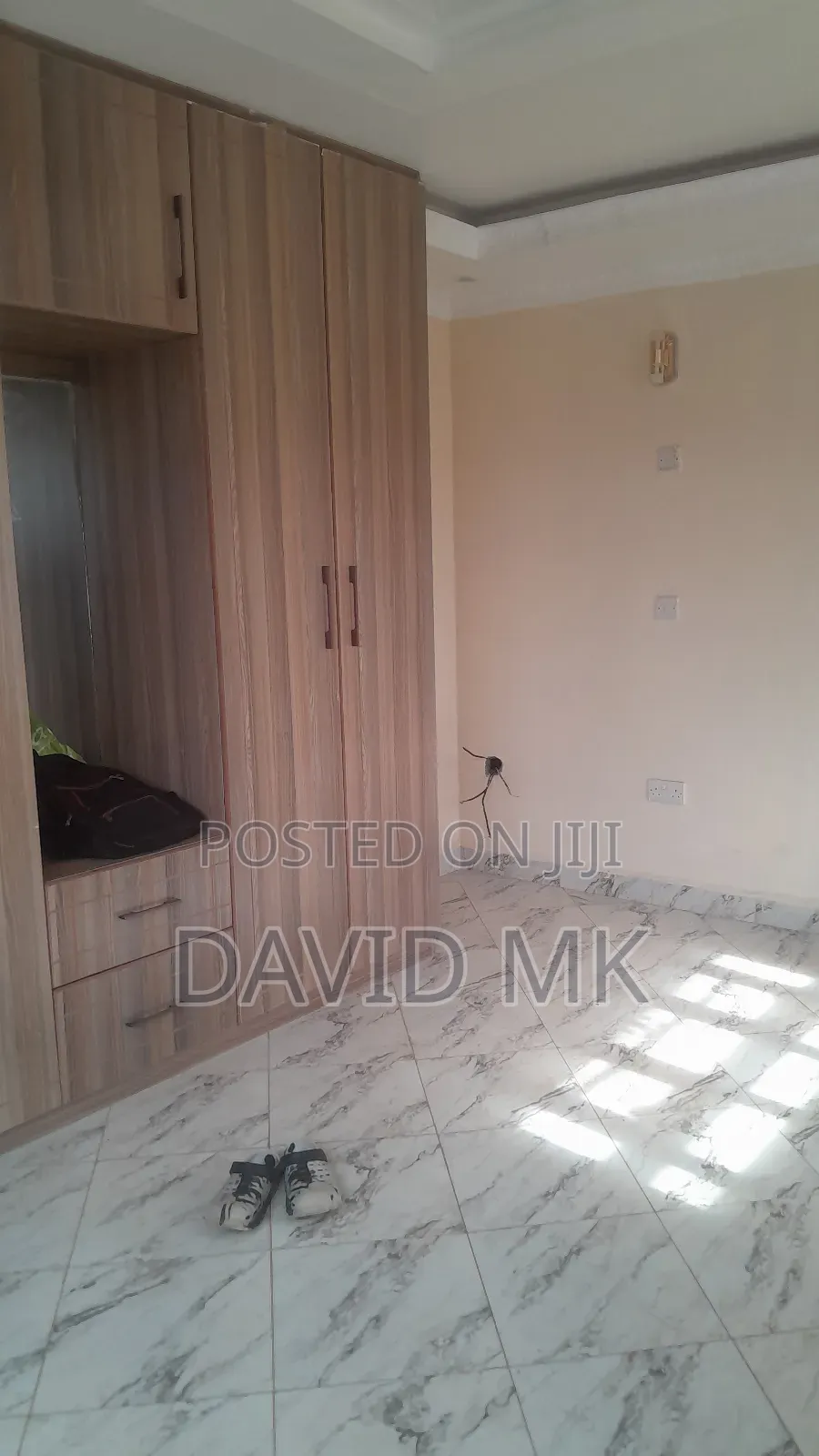 5bdrm Maisonette in Membley for rent
