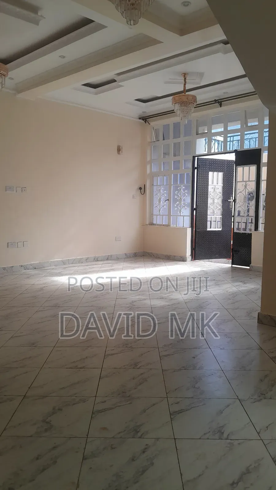 5bdrm Maisonette in Membley for rent