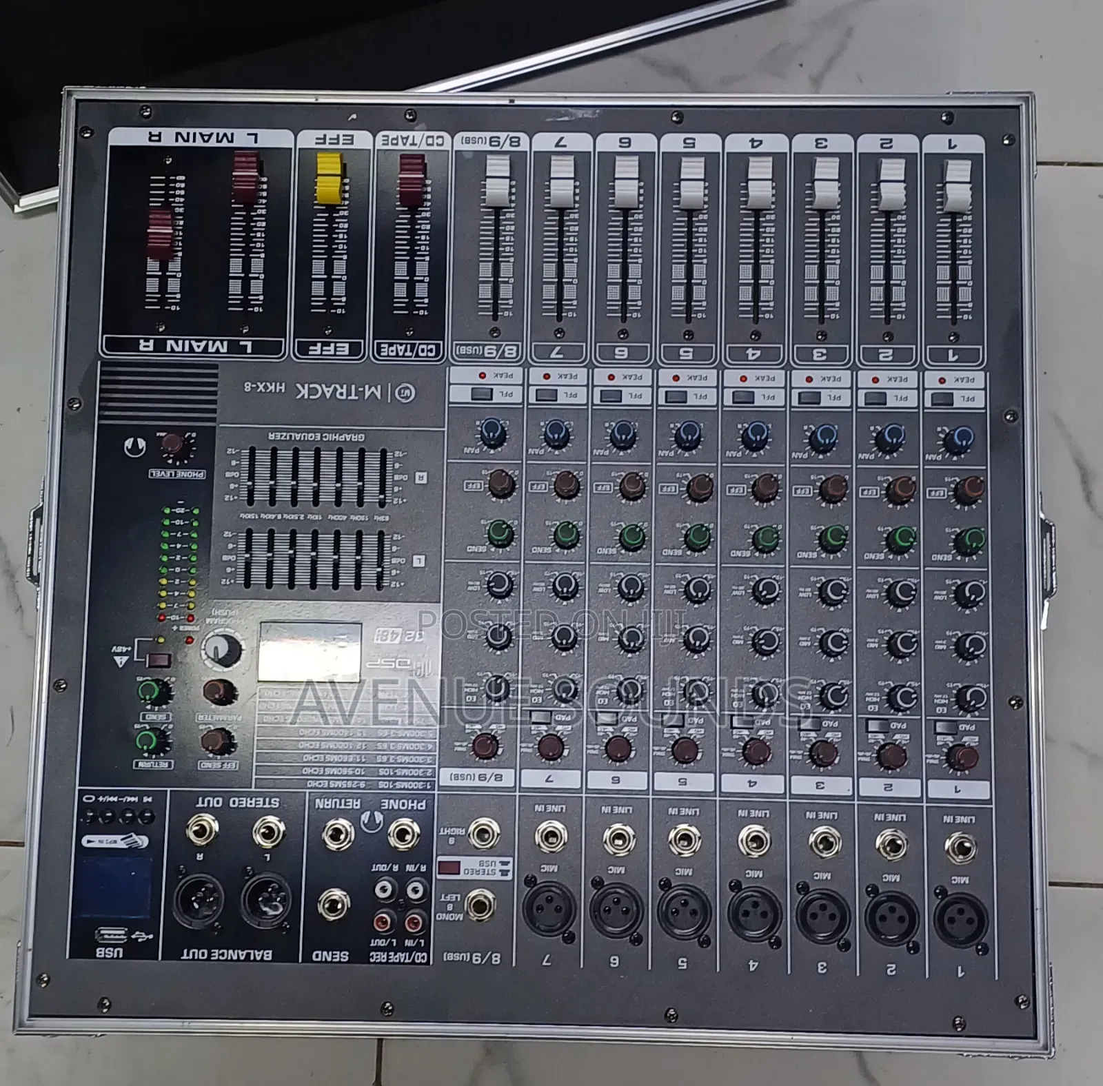 M-Track 9 Channels Fleight Case Powered Mixer 3000w
