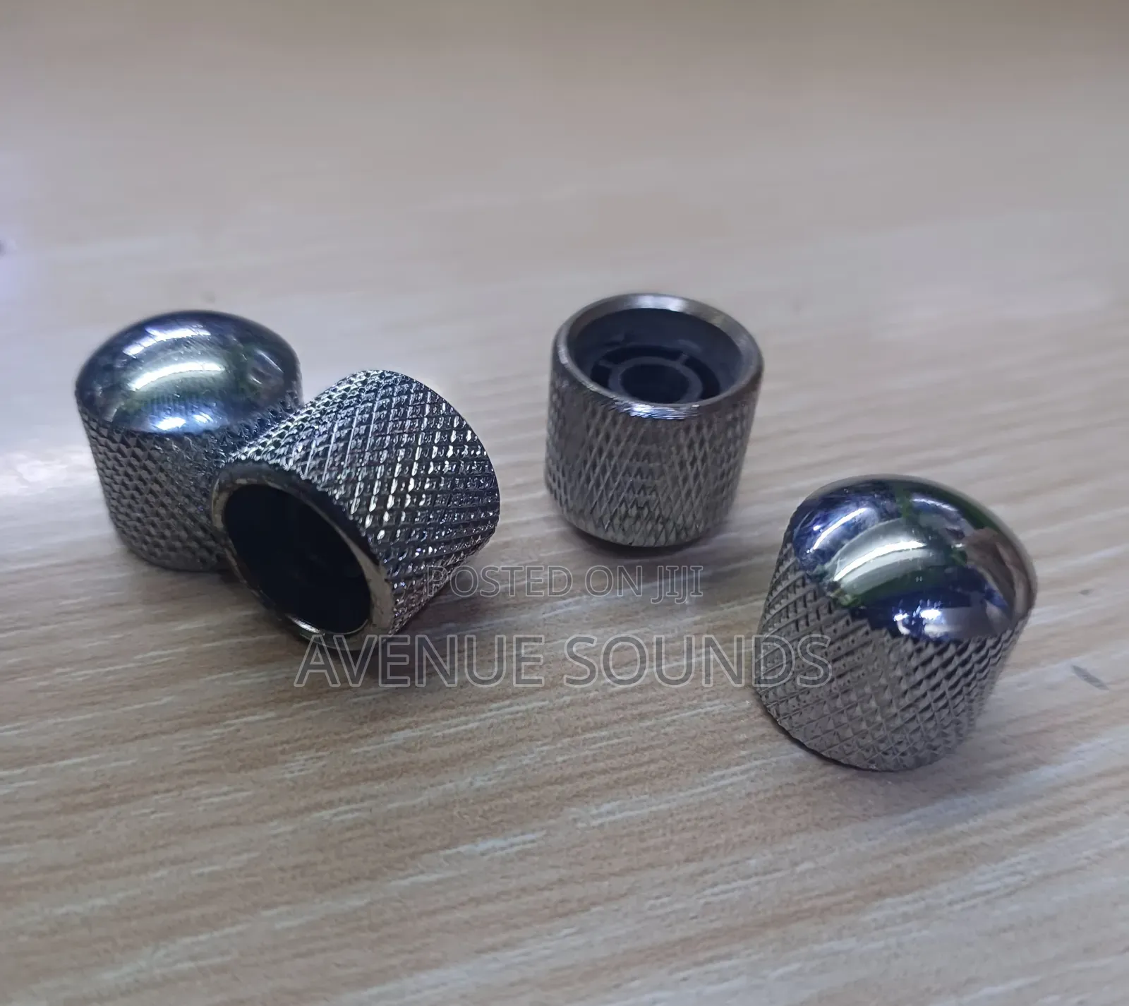 Bass Guitar Knobs