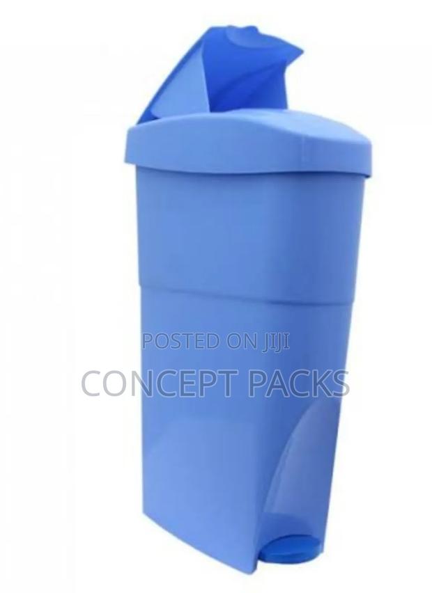 18l Plastic Feminine Hygiene Bins - thumbnail 2