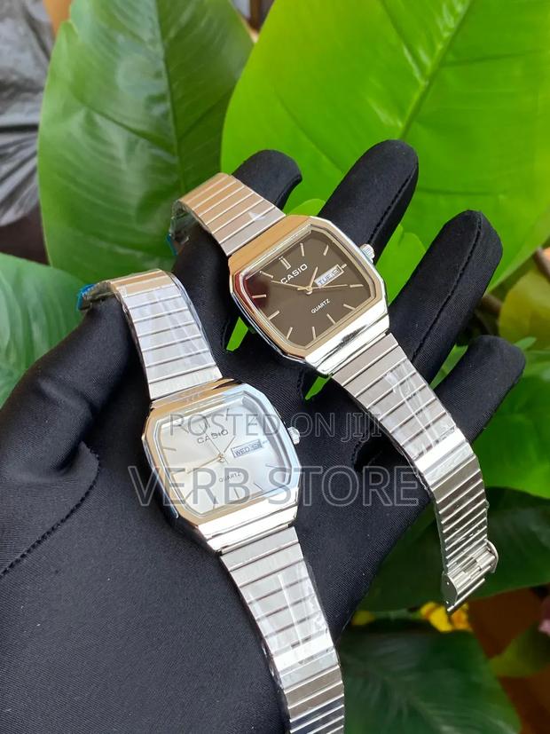 Casio Square Day Date - main view