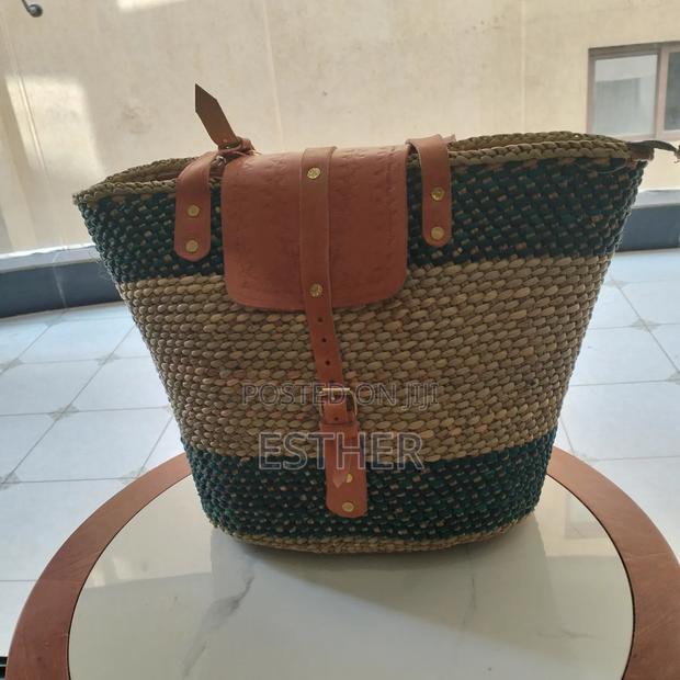 Baskets Made From Reeds - thumbnail 2