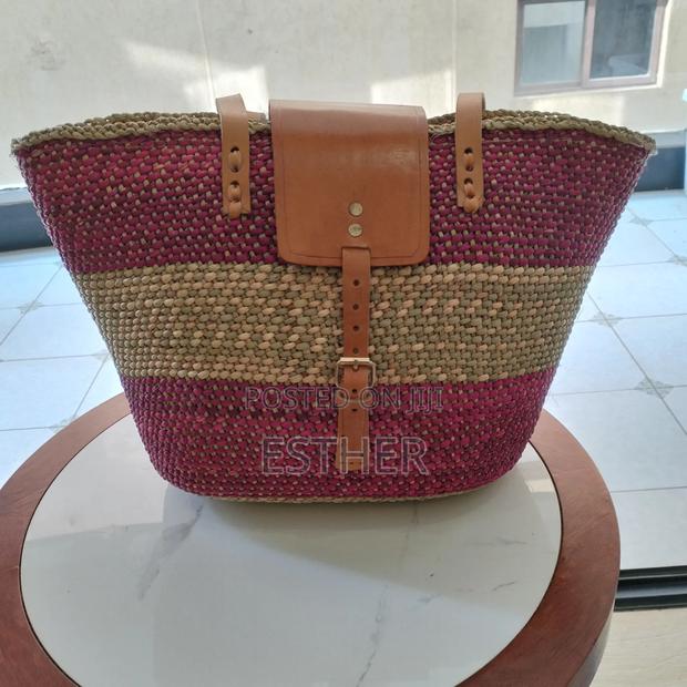 Baskets Made From Reeds - main view