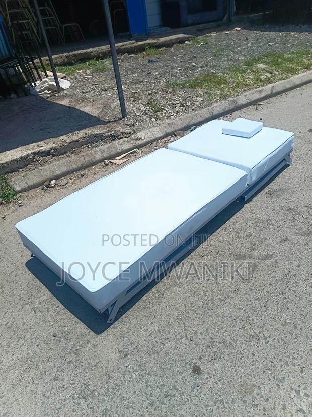 White Foldable Massage Bed - main view