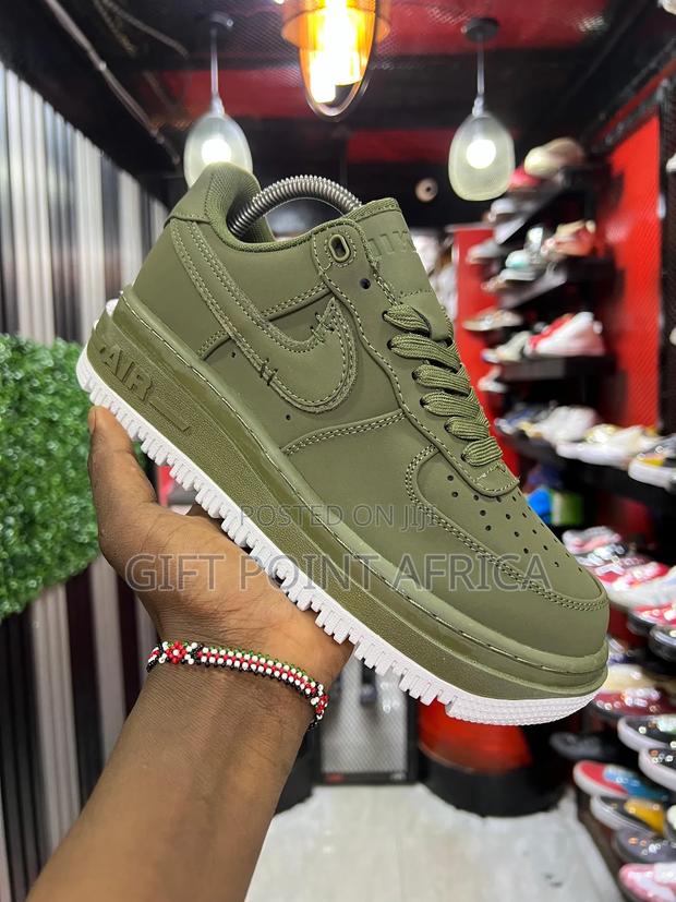 Airforce “Luxe" Sneakers - thumbnail 2