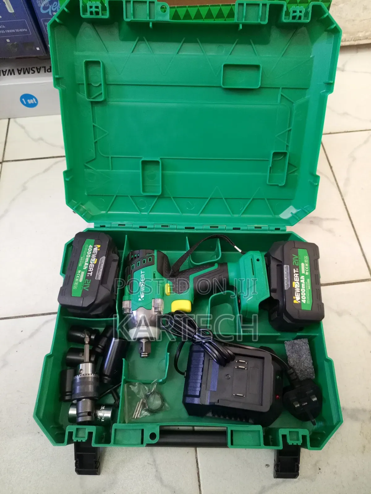 New Beat Brushless Impact Wrench/ Drill 21 Volts Cordless