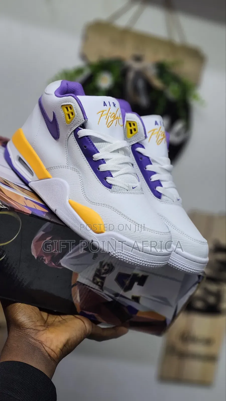 Nike Flight Legacy"Lakers"
Sneakers