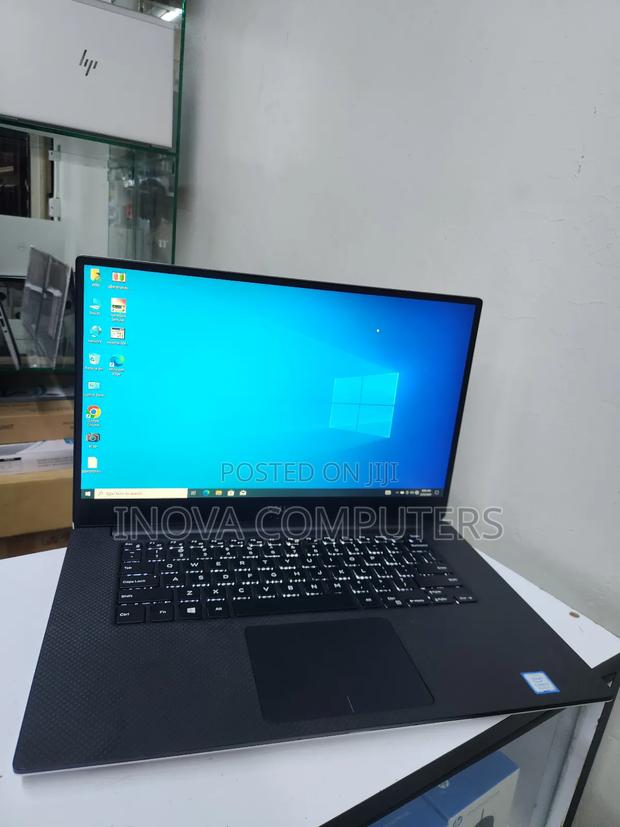 Laptop Dell Precision 5530 16GB Intel Core I7 SSD 512GB - thumbnail 2
