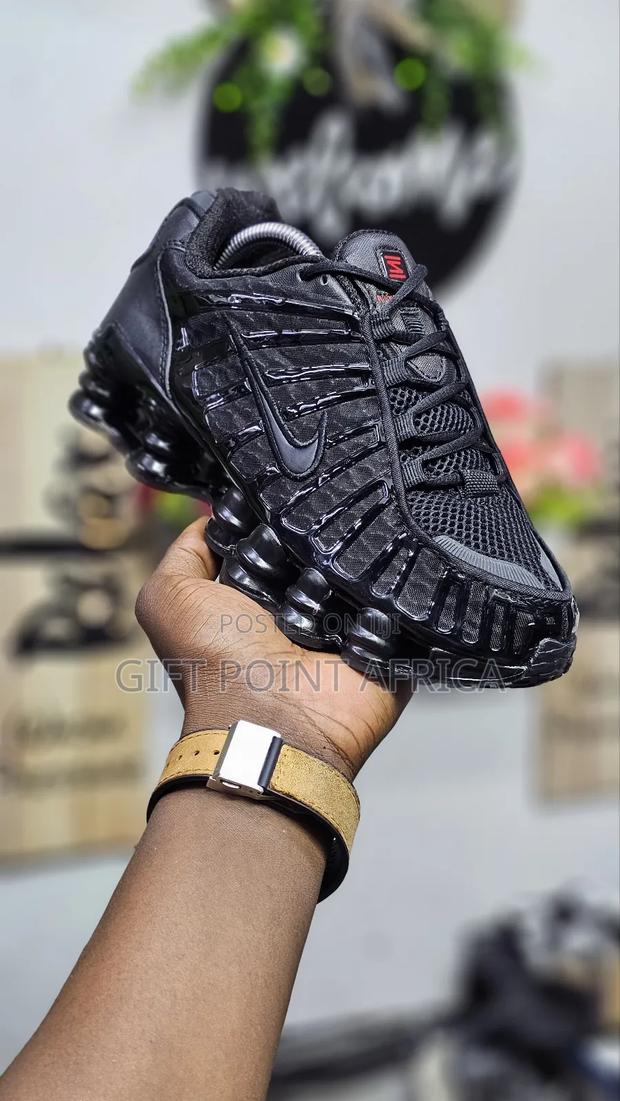 Black Shock Sneakers - thumbnail 3