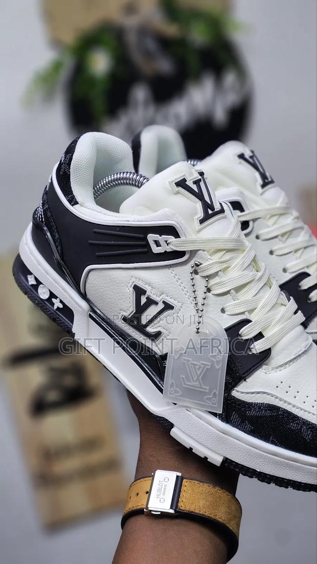 Louis Vuitton Denim Unisex Sneakers - thumbnail 5