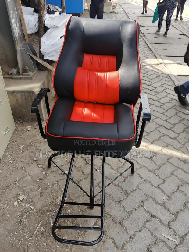 Barbershop/Kinyozi Chair - thumbnail 3
