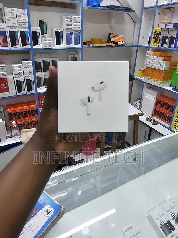 Apple Airpods Pro 2nd Gen Usb-c - main view