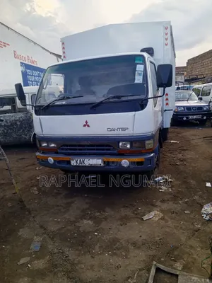 Mitsubishi Canter KBK Closed Body