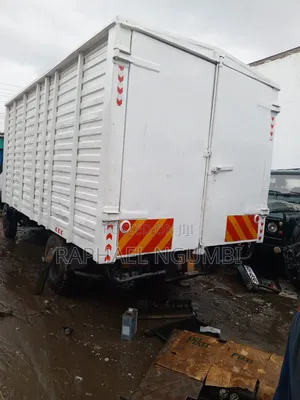 Mitsubishi Canter KBK Closed Body