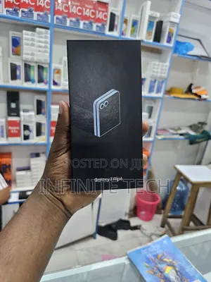 New Samsung Galaxy Z Flip6 256 GB Black