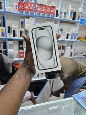 New Apple iPhone 15 128 GB Black - thumbnail 2