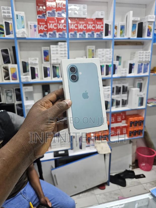 New Apple iPhone 16 256 GB Black - thumbnail 4