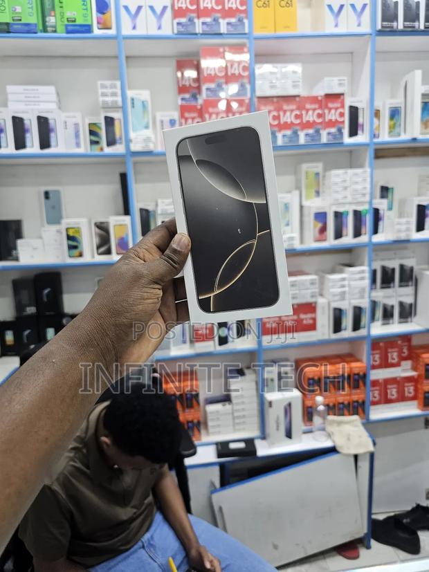 New Apple iPhone 16 Pro Max 256 GB Black - thumbnail 3