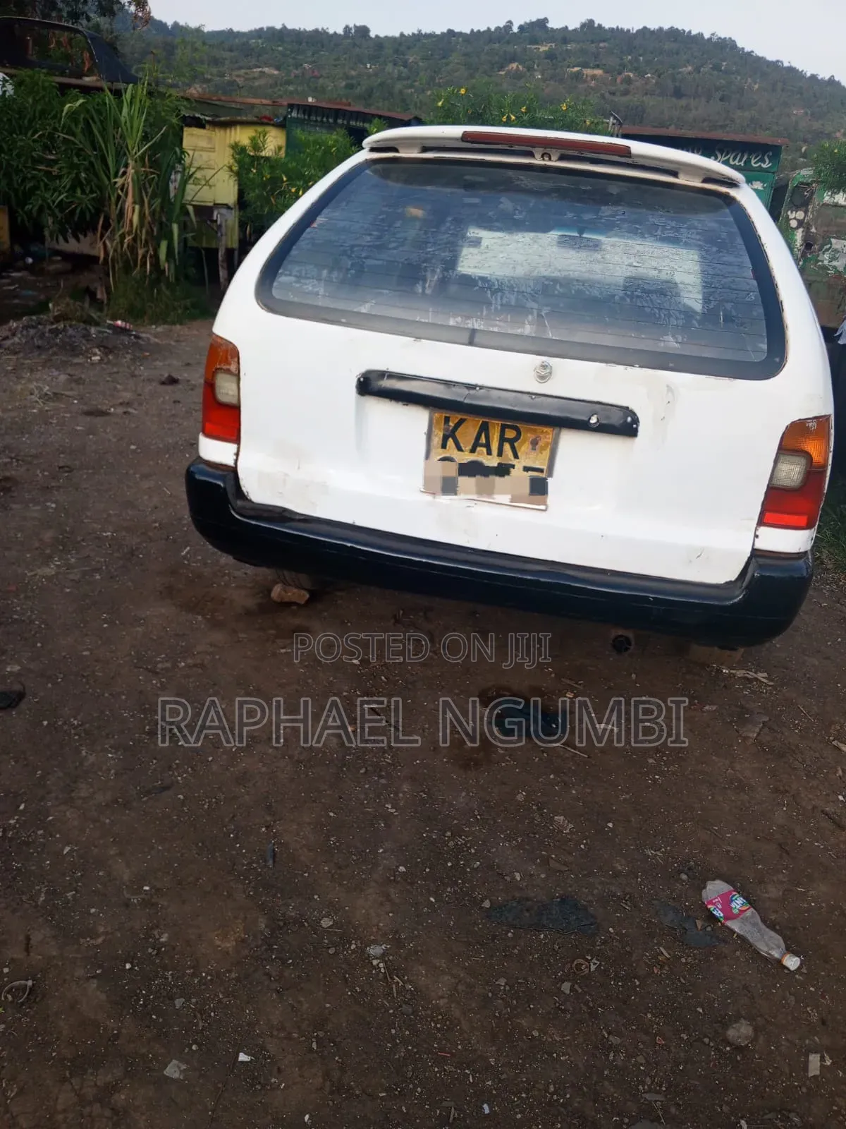Toyota Corolla II 1997 White