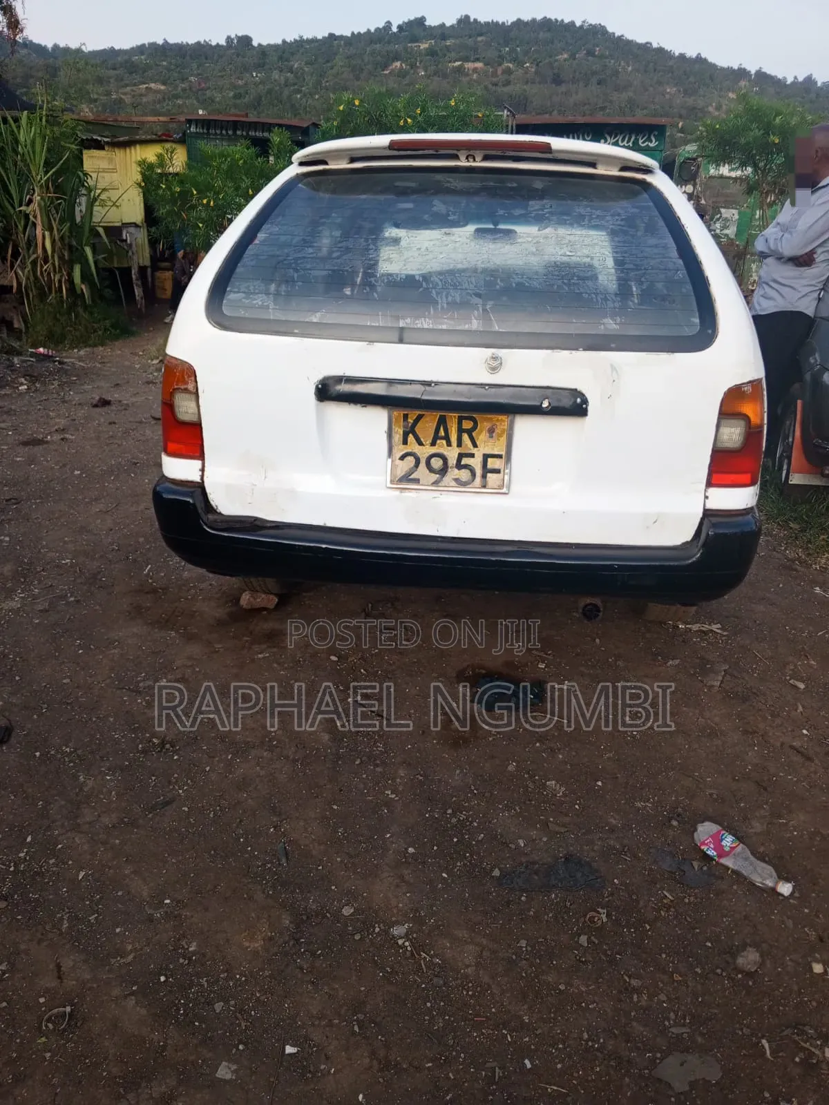 Toyota Corolla II 1997 White