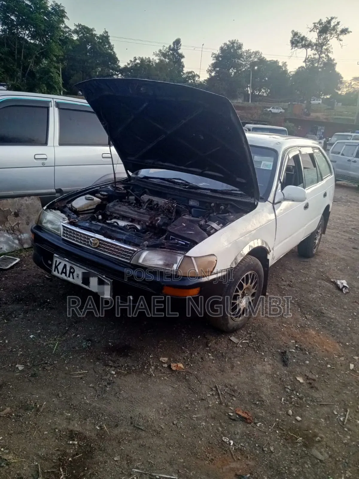 Toyota Corolla II 1997 White