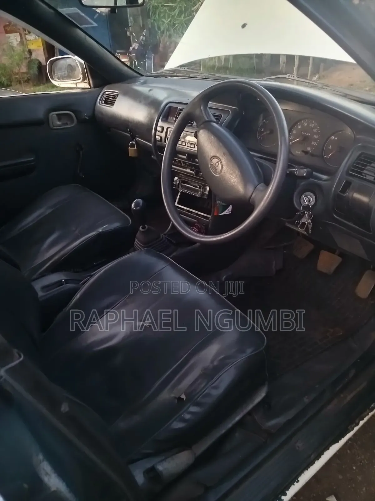 Toyota Corolla II 1997 White