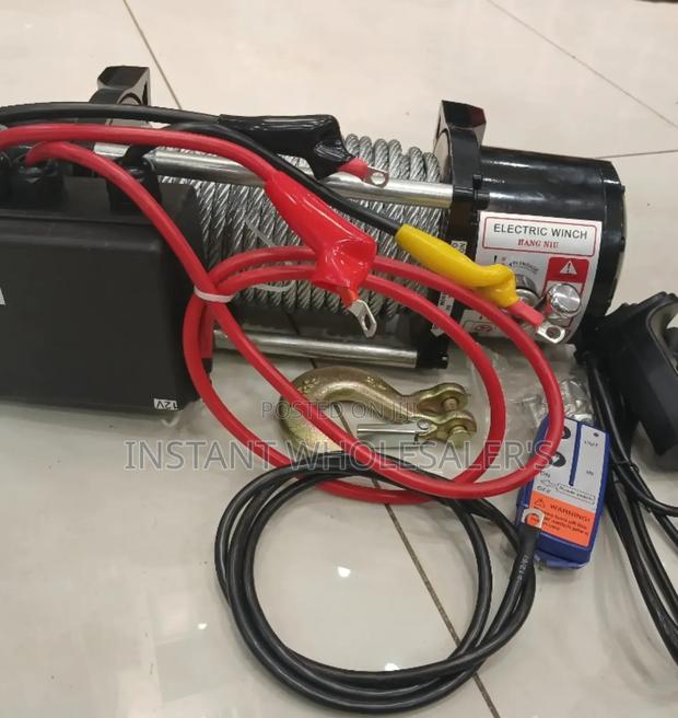 Car Pulling 6 Tonnes Electric Winch - main view