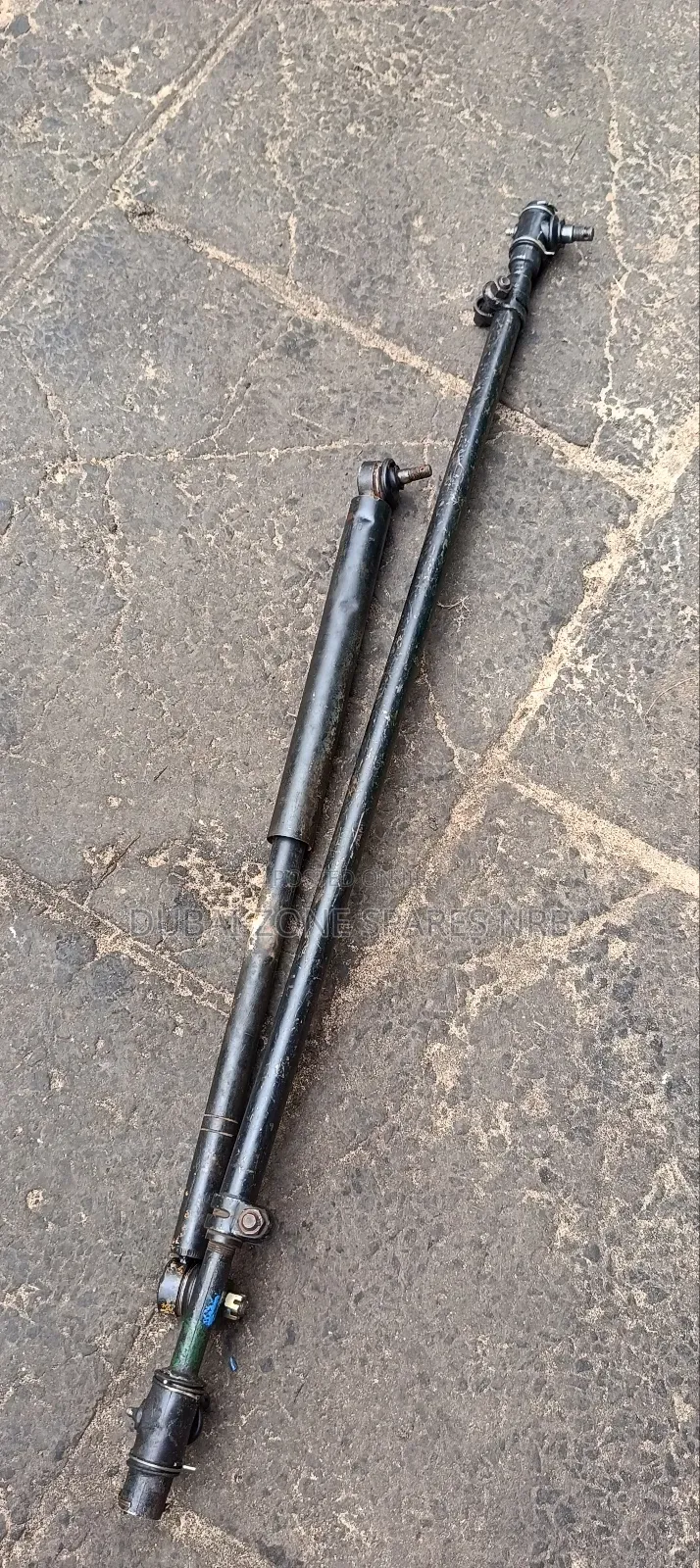 Land Cruiser J79 Center Rod Complete.