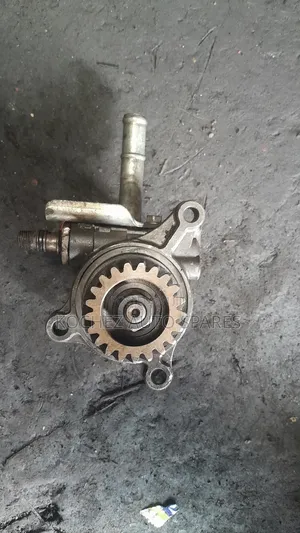 Mitsubishi Fuso Power Steering Pump