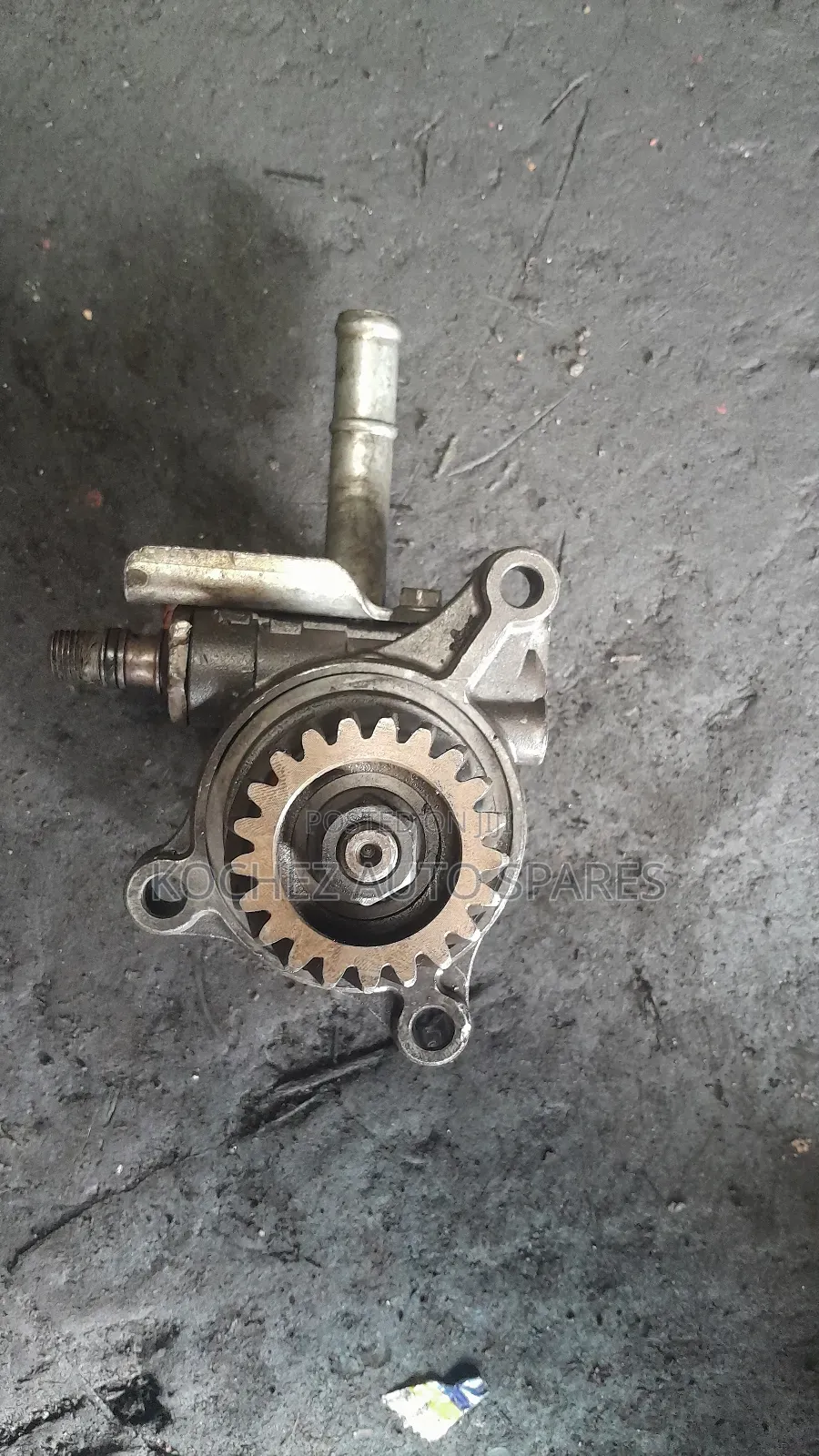 Mitsubishi Fuso Power Steering Pump