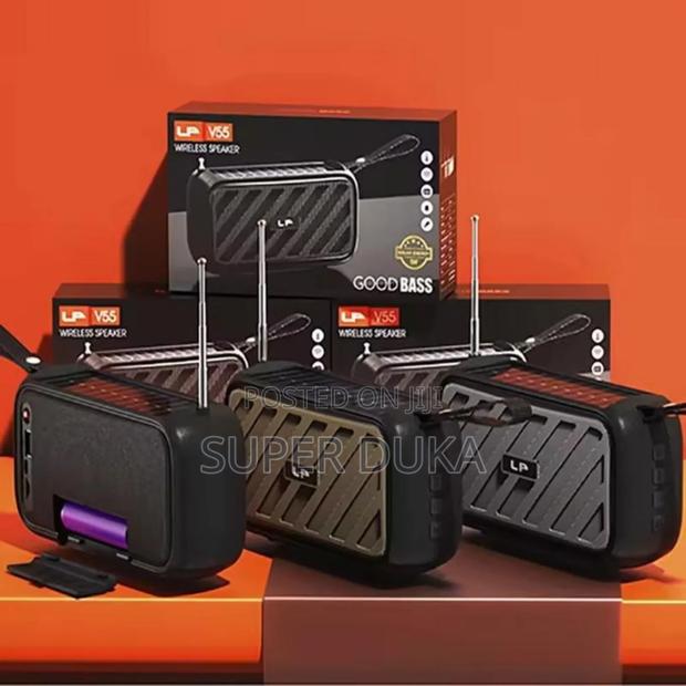 Lp-V55 Solar Charging Mini Fm Radio.Fm.Usb.Bluetooth Speaker