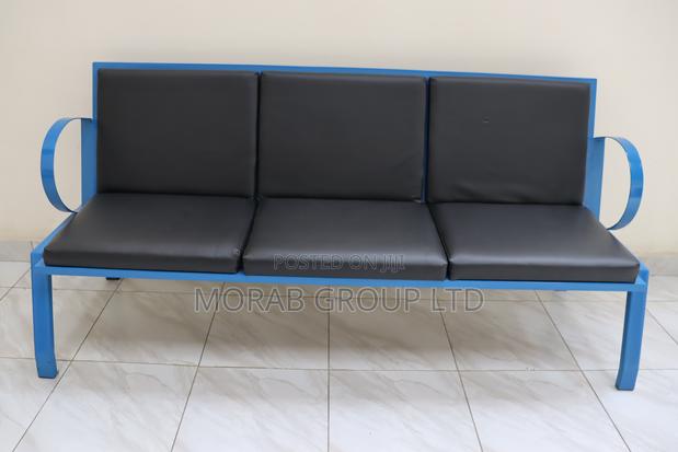 Waiting Bay Bench - thumbnail 4