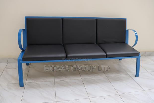 Waiting Bay Bench - thumbnail 5