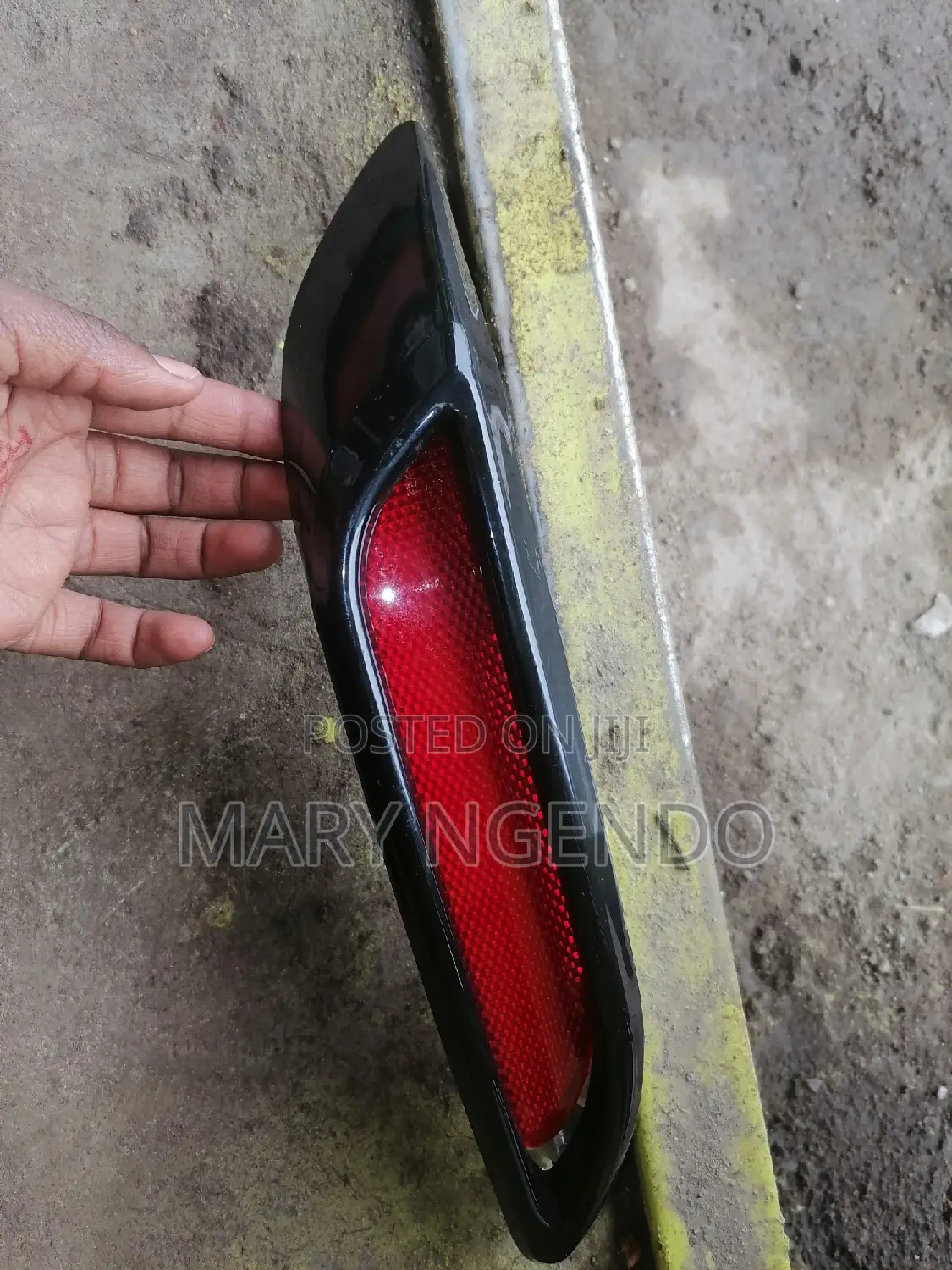 Rea Bumper Reflector