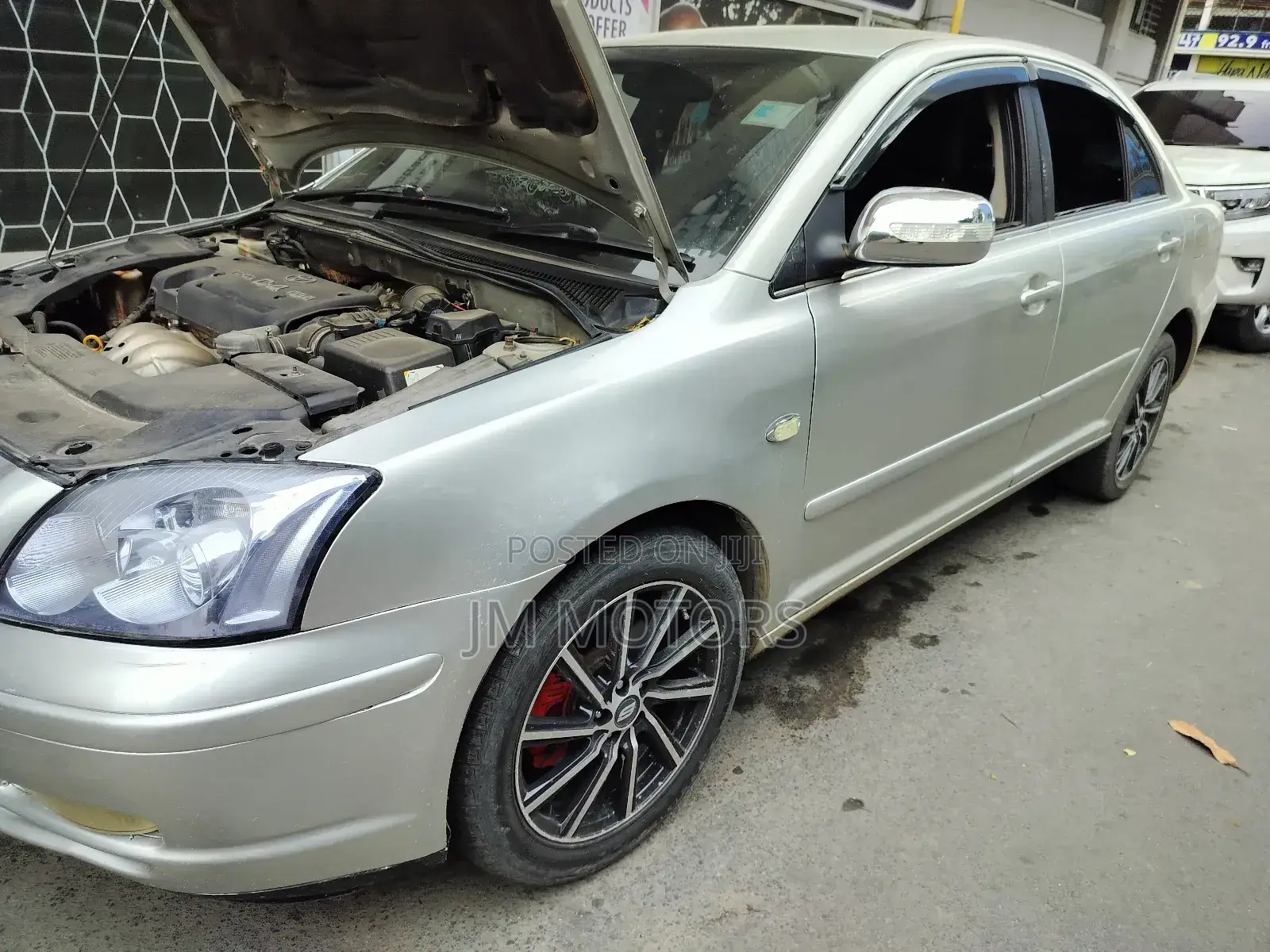 Toyota Avensis 2003 Silver