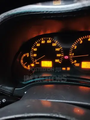Toyota Avensis 2003 Silver