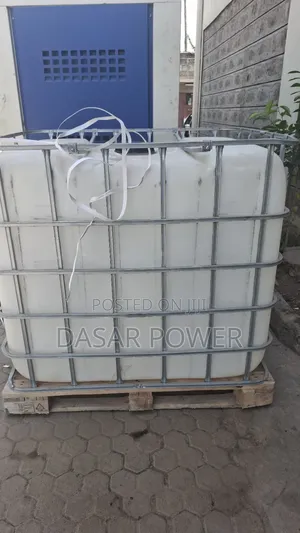 1000 Litre Caged Tank