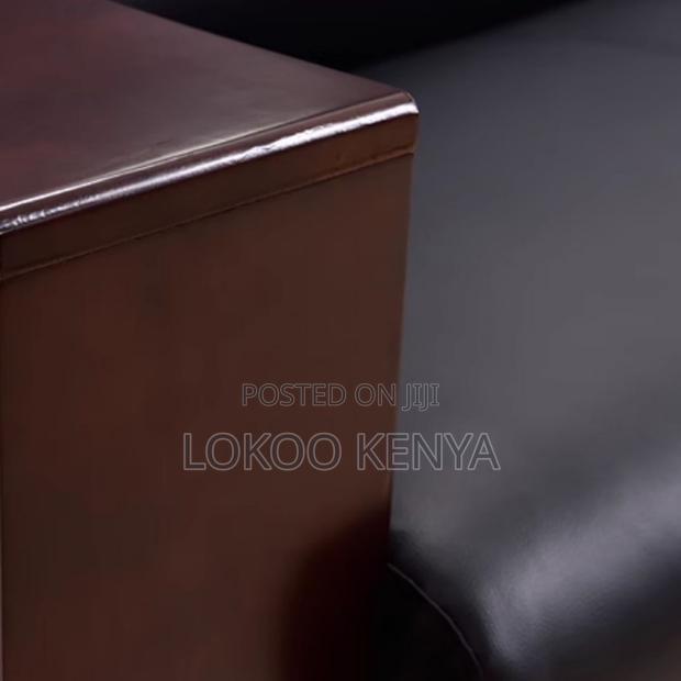Office Sofa: Black Executive Reception Office Sofa - thumbnail 3