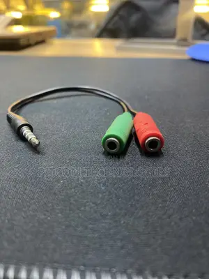 3.5mm Audio to Microphone and Audio Cable